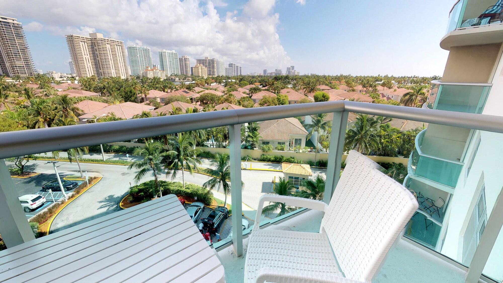 Ocean Reserve Sunny Isles Beach Bagian luar foto