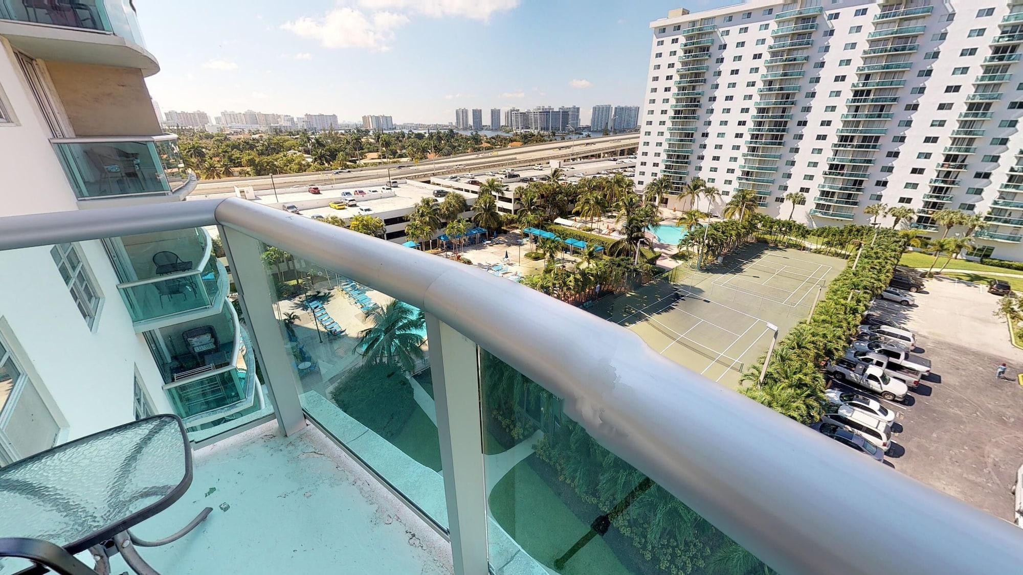 Ocean Reserve Sunny Isles Beach Bagian luar foto